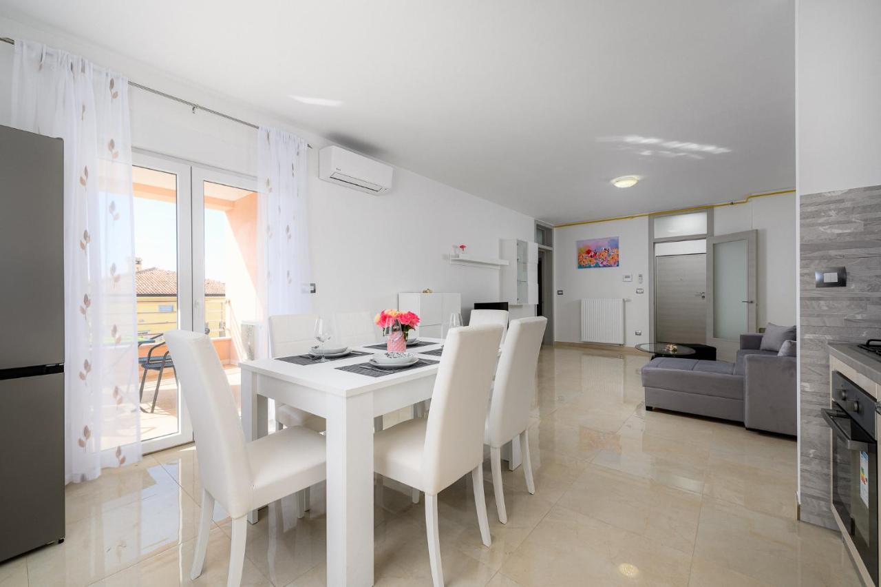 Stancija Amoroso Porec Apartments 外观 照片