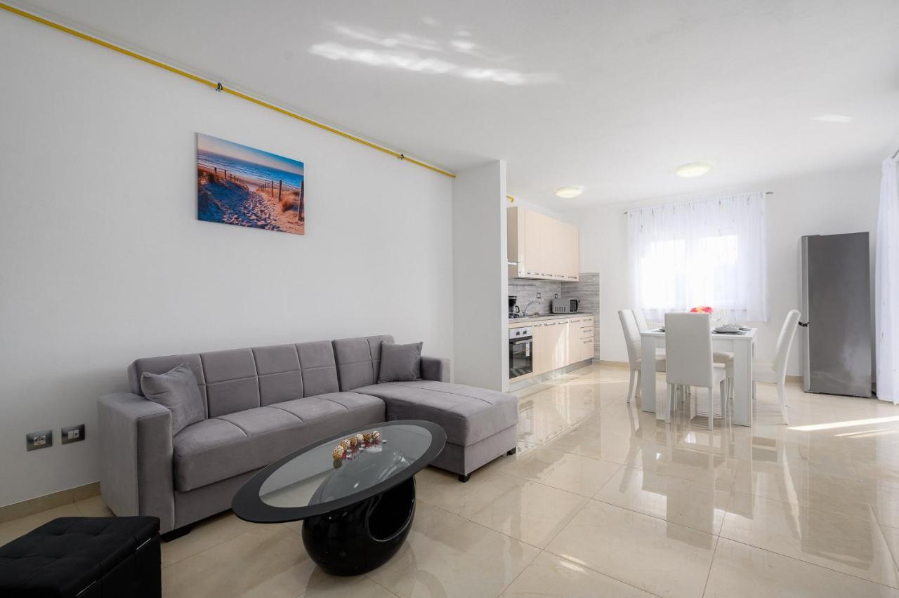 Stancija Amoroso Porec Apartments 外观 照片