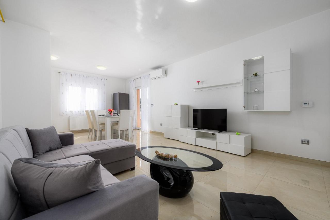 Stancija Amoroso Porec Apartments 外观 照片